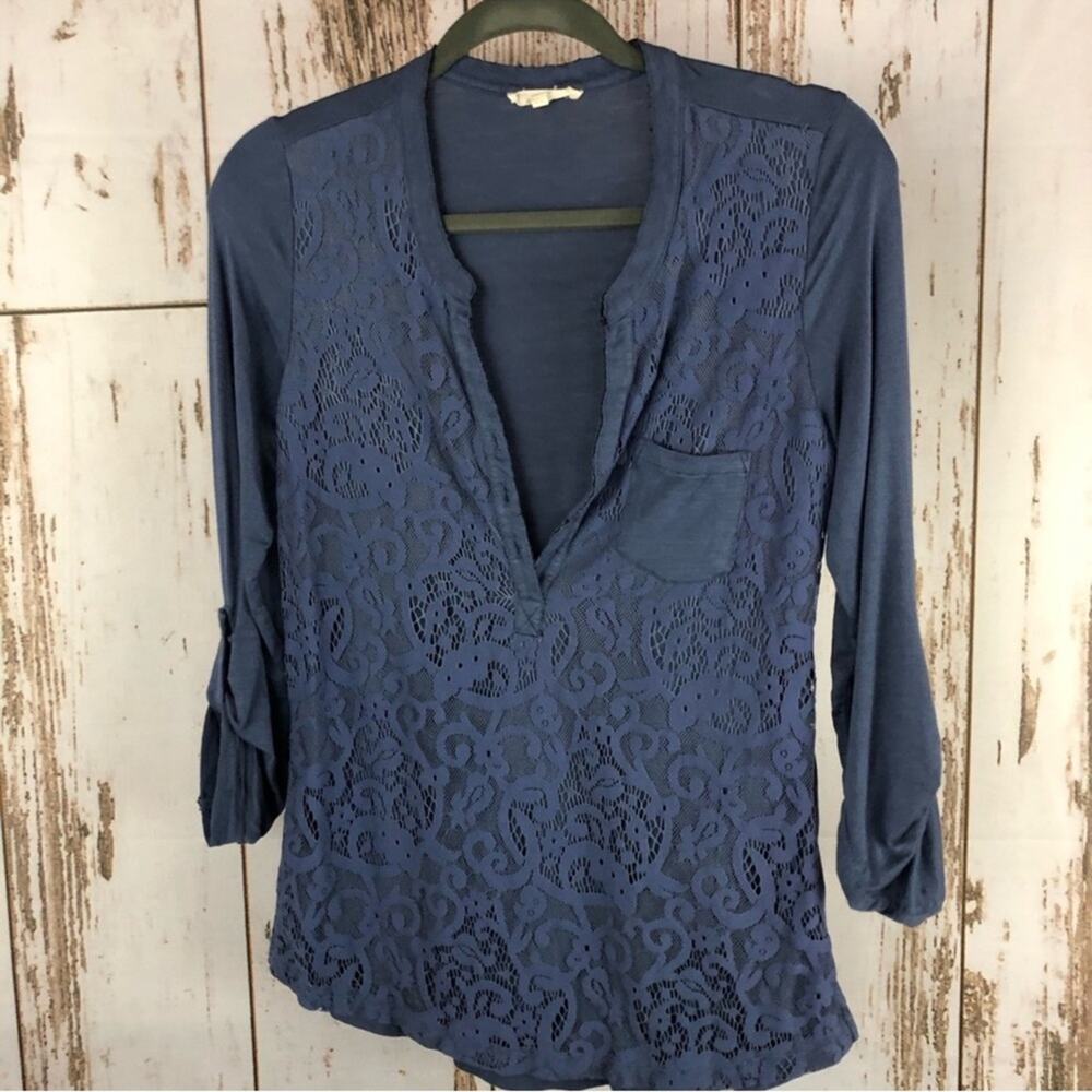 Mystree Blue Shirt, Size Small. In good used condition!!